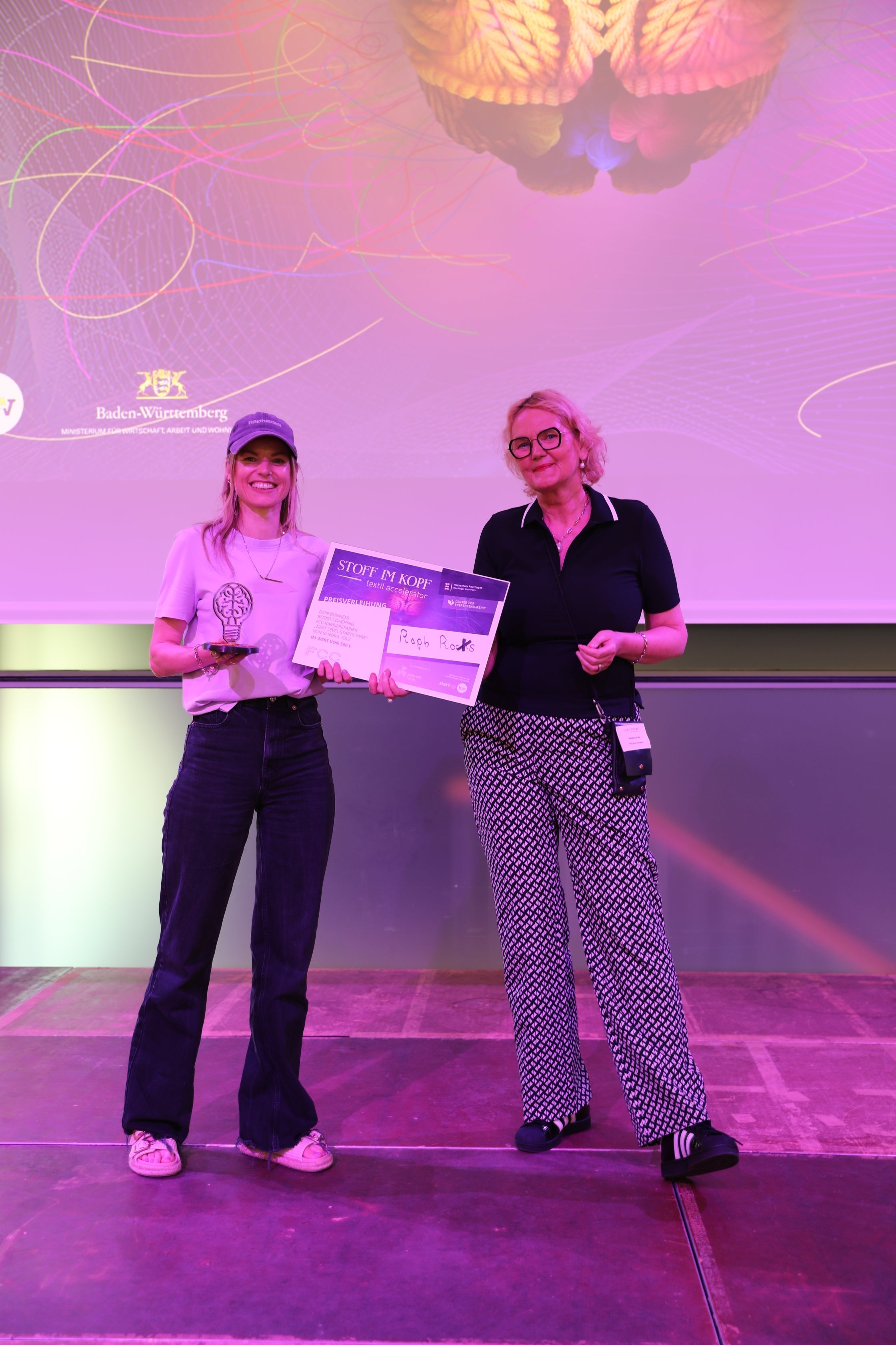 RaphRoxs gewinnt Pitch bei Stoff im Kopf